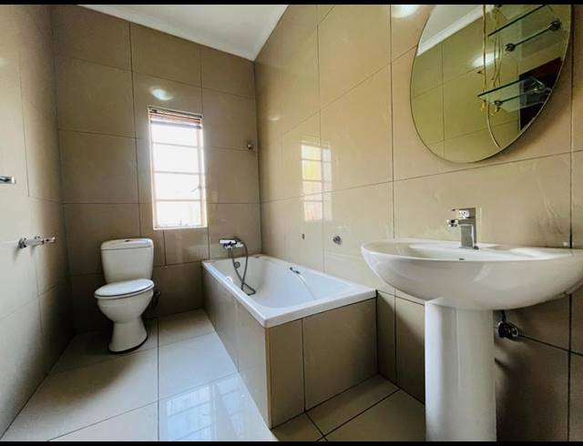 1 BEDROOM PROPERTY TO RENT IN PRIMROSE